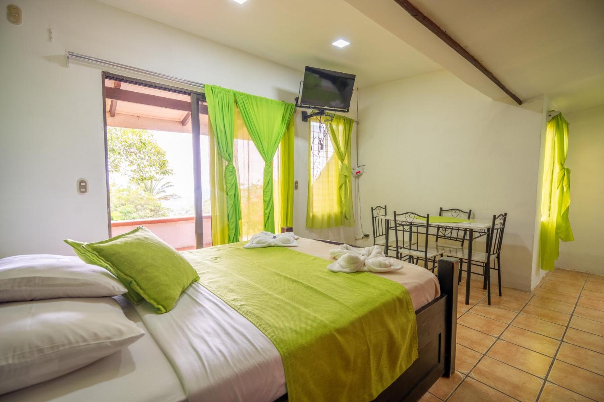 Adventure Park & Hotel Vista Golfo Tajo Alto エクステリア 写真